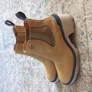Sorel High Heel Chelsea Boots